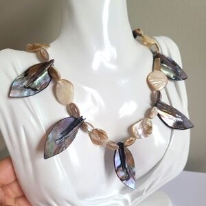 Vintage Boho Silver Chunky Beachy Summer Cultured Pearl Abalone Shell Necklace